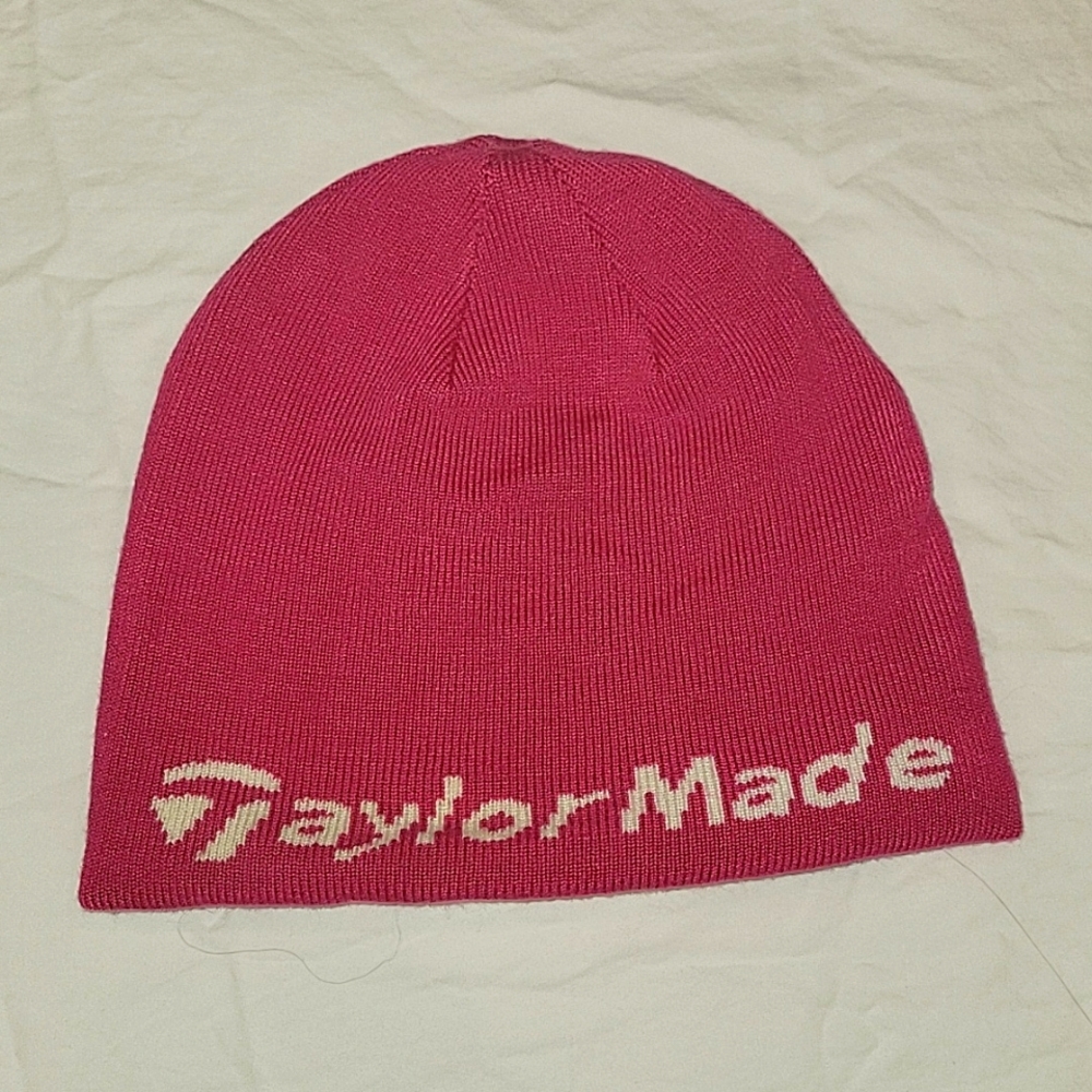 TaylorMade Ladies stocking cap. Reversible- Hot Pink and Cream. One Size.